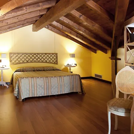 מלון Montelago Ternate (Varese)