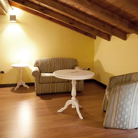 Montelago 4* Ternate (Varese)